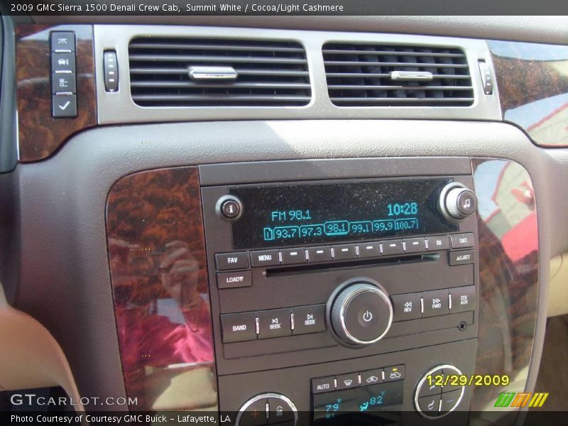 Summit White / Cocoa/Light Cashmere 2009 GMC Sierra 1500 Denali Crew Cab