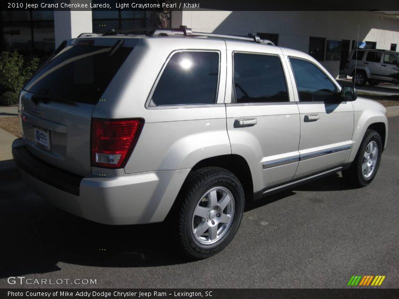 Light Graystone Pearl / Khaki 2010 Jeep Grand Cherokee Laredo