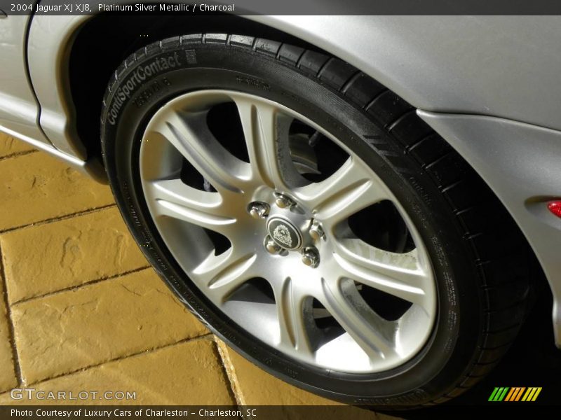 Platinum Silver Metallic / Charcoal 2004 Jaguar XJ XJ8