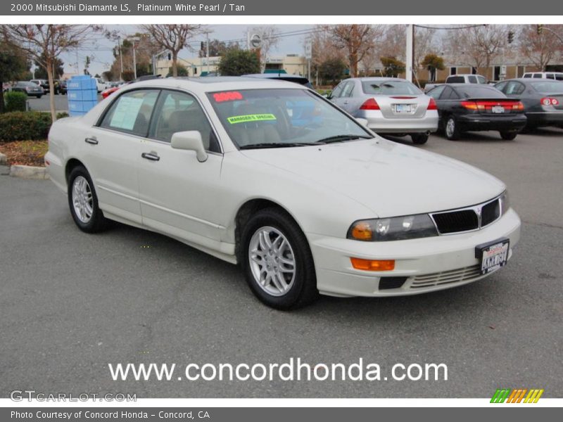 Platinum White Pearl / Tan 2000 Mitsubishi Diamante LS