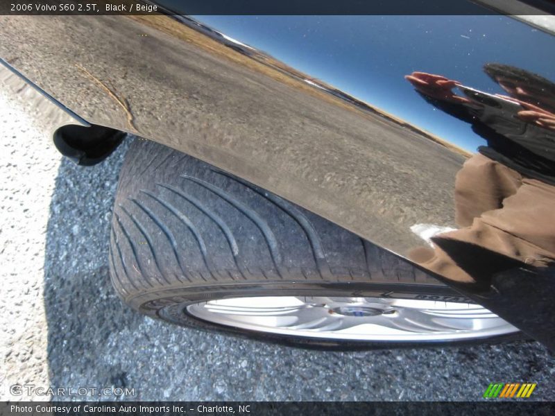 Black / Beige 2006 Volvo S60 2.5T