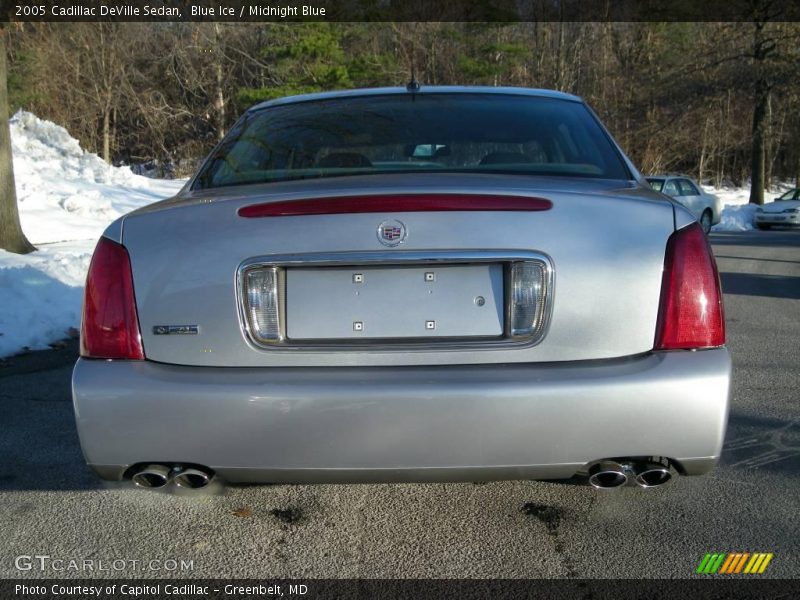 Blue Ice / Midnight Blue 2005 Cadillac DeVille Sedan