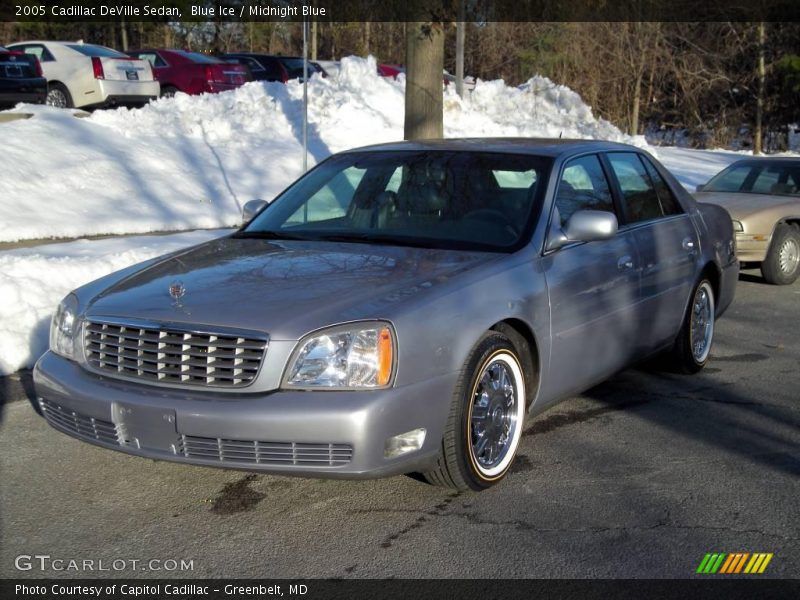 Blue Ice / Midnight Blue 2005 Cadillac DeVille Sedan