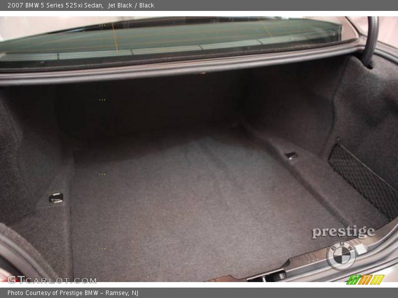 Jet Black / Black 2007 BMW 5 Series 525xi Sedan