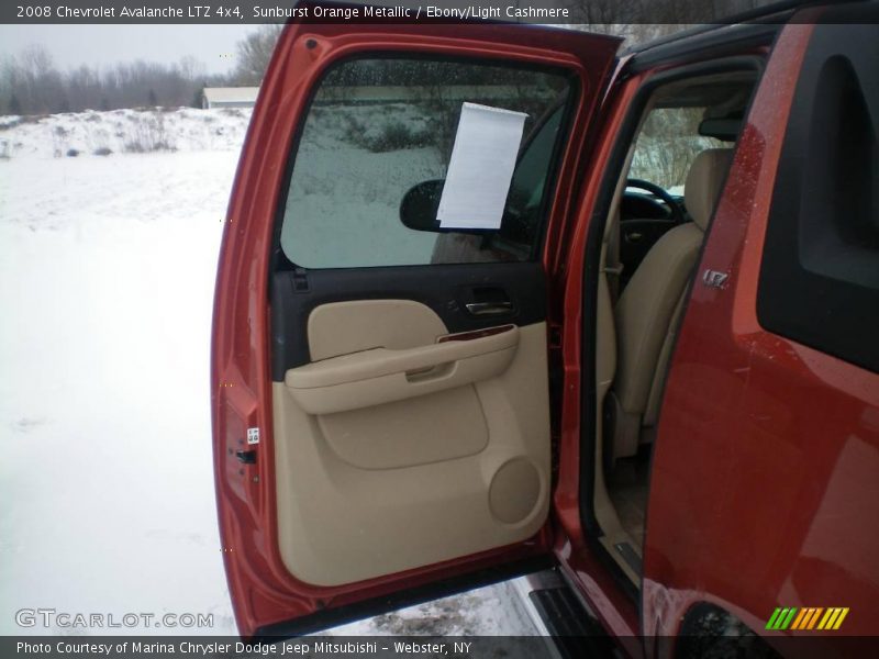 Sunburst Orange Metallic / Ebony/Light Cashmere 2008 Chevrolet Avalanche LTZ 4x4