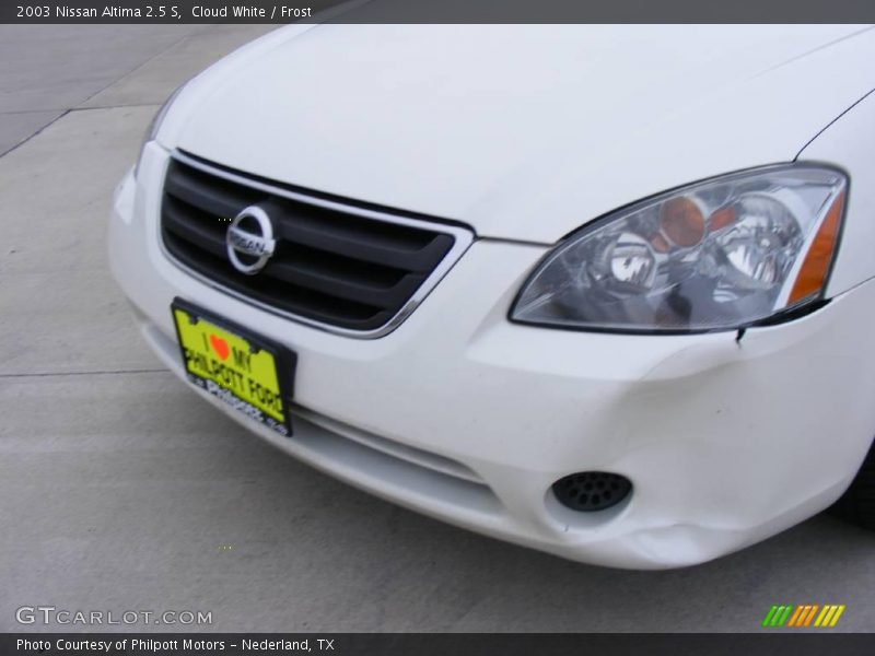Cloud White / Frost 2003 Nissan Altima 2.5 S