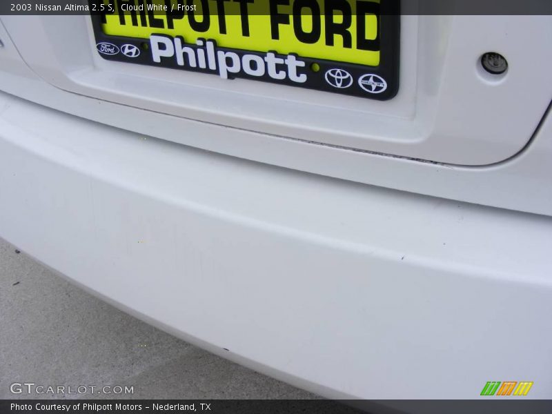 Cloud White / Frost 2003 Nissan Altima 2.5 S