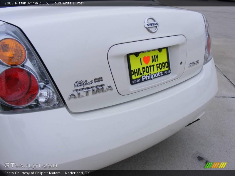Cloud White / Frost 2003 Nissan Altima 2.5 S