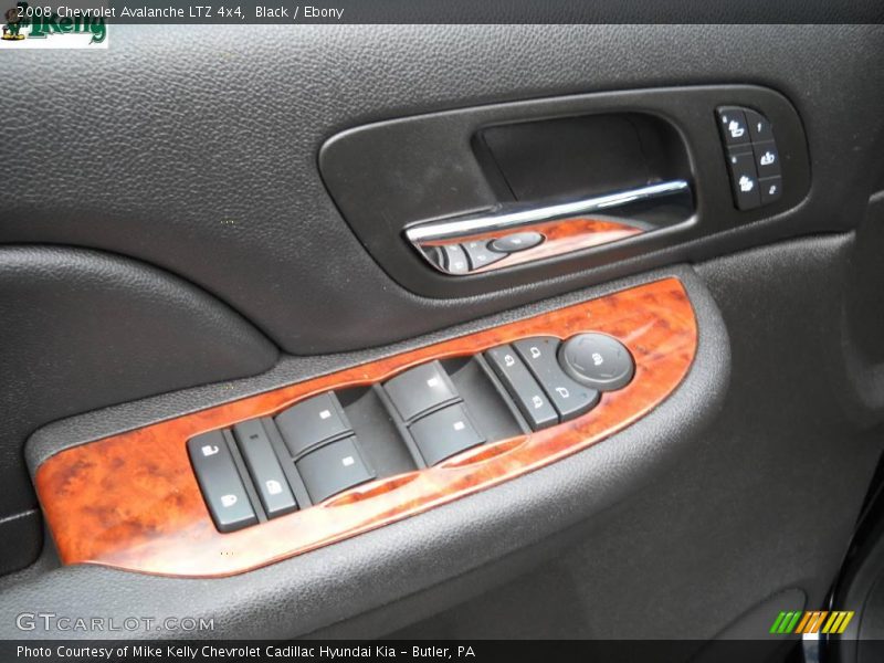 Black / Ebony 2008 Chevrolet Avalanche LTZ 4x4