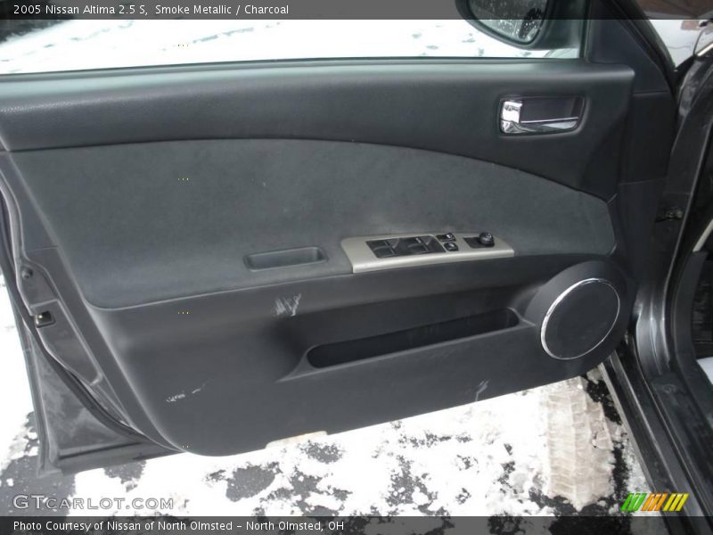 Smoke Metallic / Charcoal 2005 Nissan Altima 2.5 S