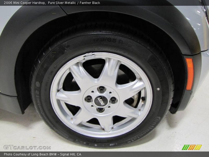 Pure Silver Metallic / Panther Black 2006 Mini Cooper Hardtop
