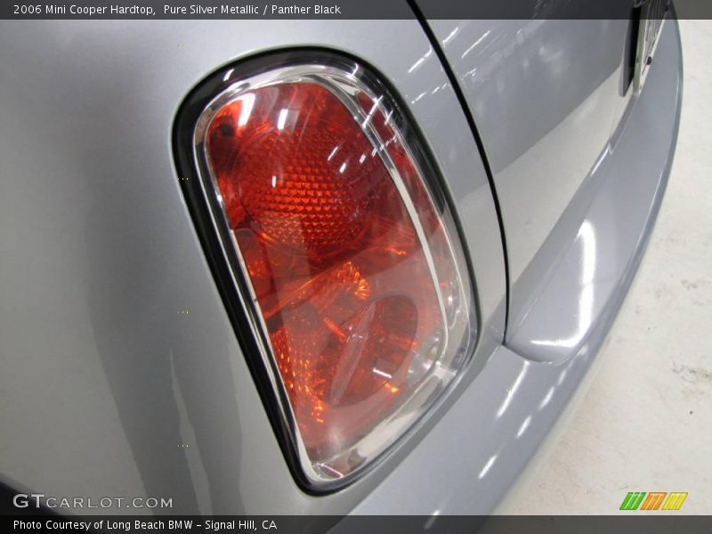 Pure Silver Metallic / Panther Black 2006 Mini Cooper Hardtop