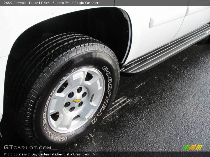 Summit White / Light Cashmere 2009 Chevrolet Tahoe LT 4x4