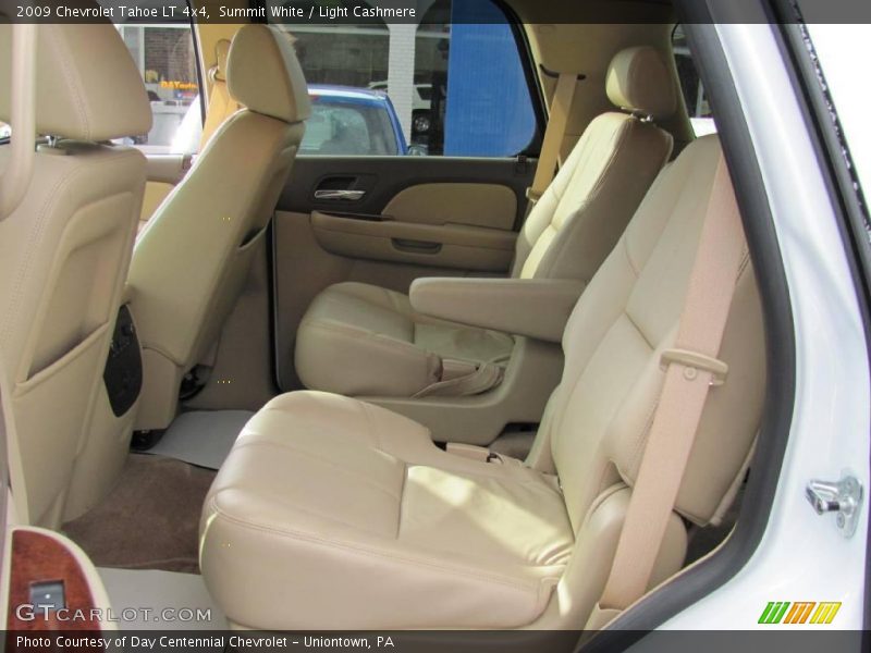 Summit White / Light Cashmere 2009 Chevrolet Tahoe LT 4x4