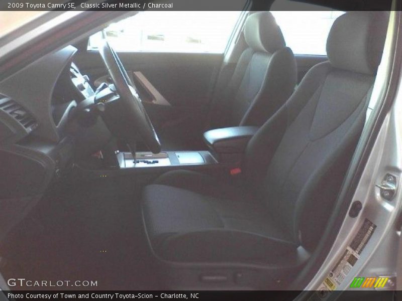 Classic Silver Metallic / Charcoal 2009 Toyota Camry SE