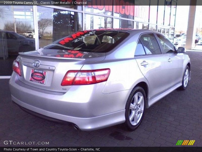 Classic Silver Metallic / Charcoal 2009 Toyota Camry SE