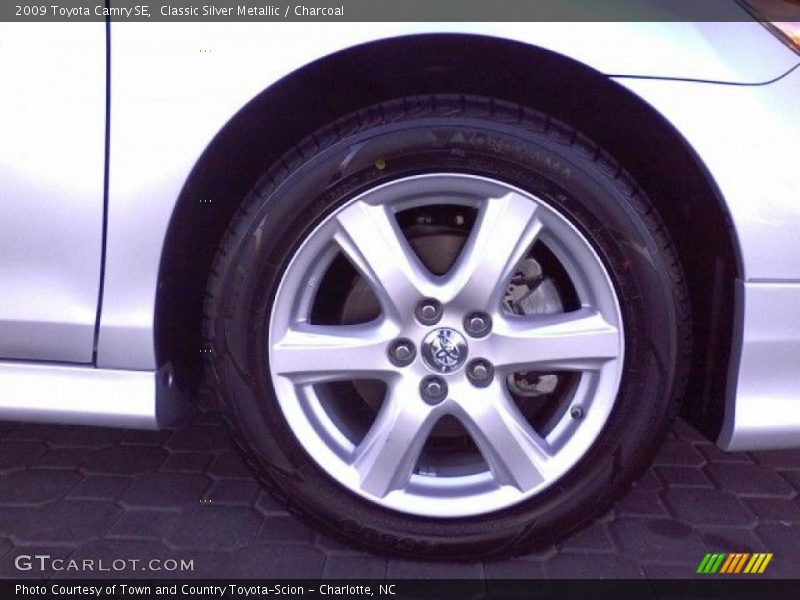 Classic Silver Metallic / Charcoal 2009 Toyota Camry SE
