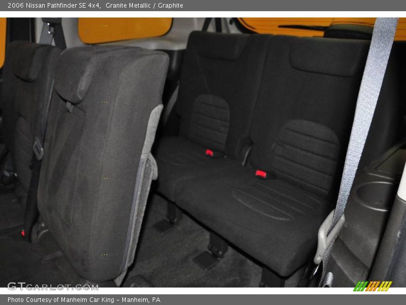 Granite Metallic / Graphite 2006 Nissan Pathfinder SE 4x4
