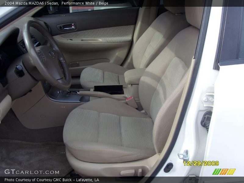 Performance White / Beige 2004 Mazda MAZDA6 i Sedan
