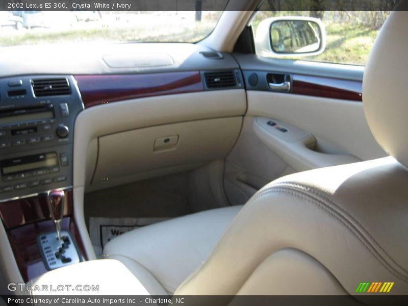Crystal White / Ivory 2002 Lexus ES 300