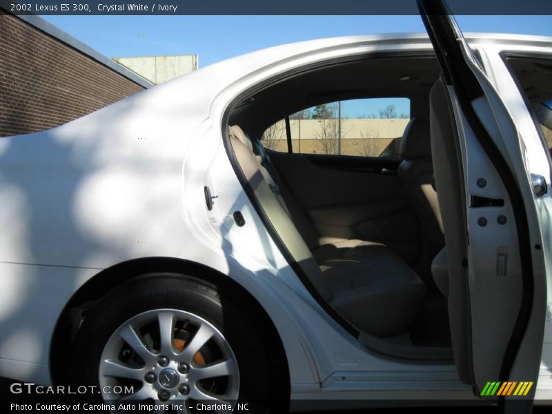 Crystal White / Ivory 2002 Lexus ES 300