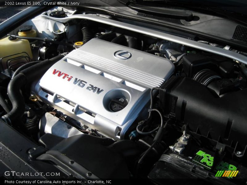 Crystal White / Ivory 2002 Lexus ES 300