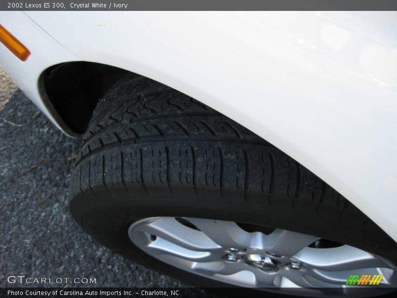 Crystal White / Ivory 2002 Lexus ES 300