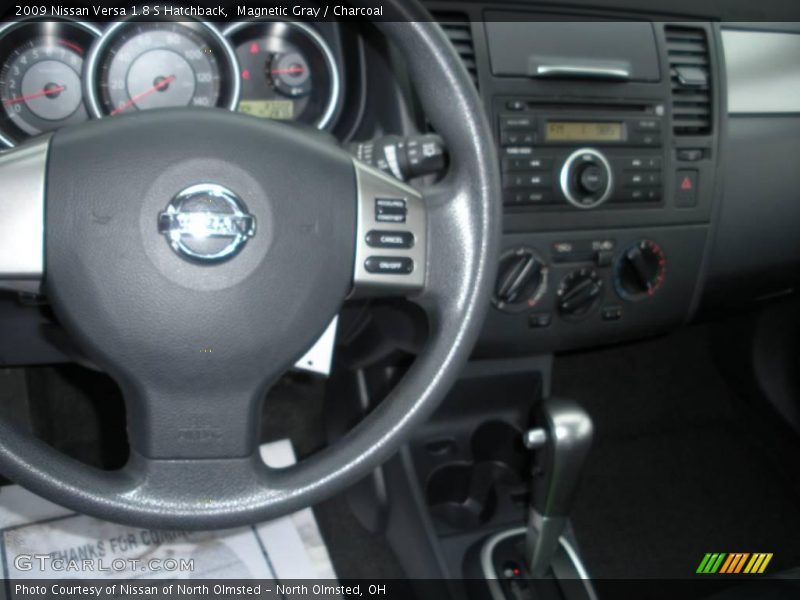 Magnetic Gray / Charcoal 2009 Nissan Versa 1.8 S Hatchback