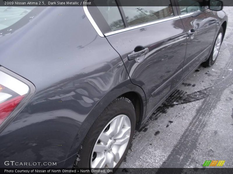 Dark Slate Metallic / Frost 2009 Nissan Altima 2.5