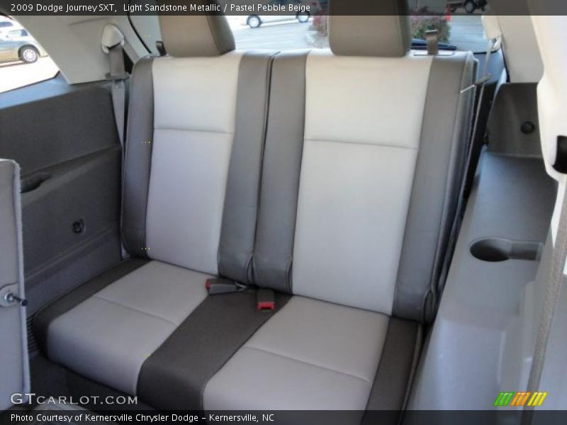 Light Sandstone Metallic / Pastel Pebble Beige 2009 Dodge Journey SXT