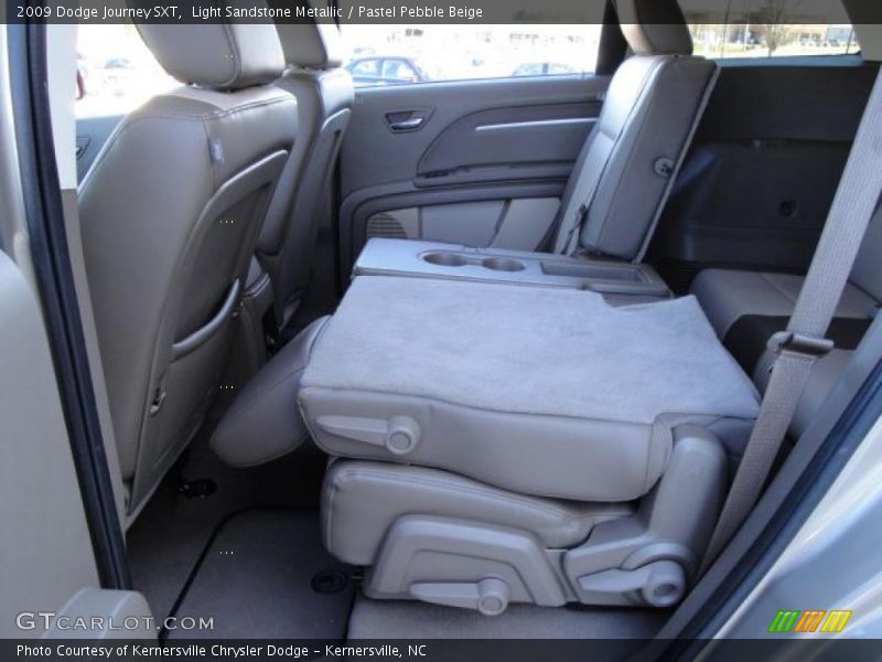 Light Sandstone Metallic / Pastel Pebble Beige 2009 Dodge Journey SXT
