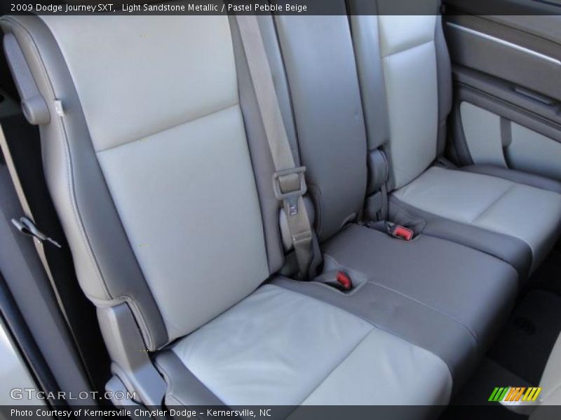 Light Sandstone Metallic / Pastel Pebble Beige 2009 Dodge Journey SXT
