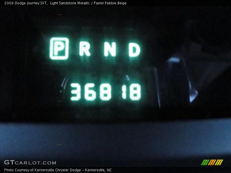 Light Sandstone Metallic / Pastel Pebble Beige 2009 Dodge Journey SXT