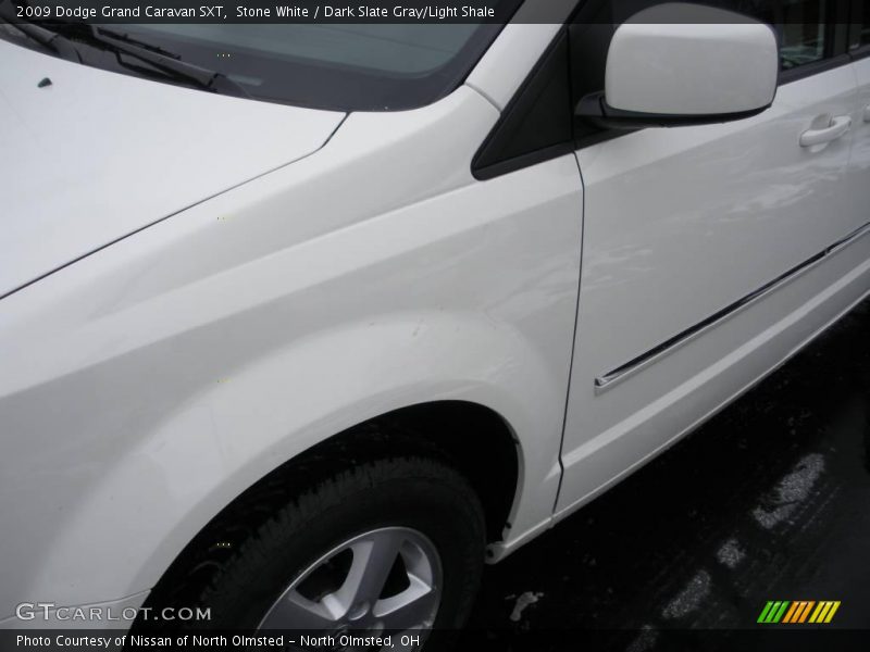 Stone White / Dark Slate Gray/Light Shale 2009 Dodge Grand Caravan SXT