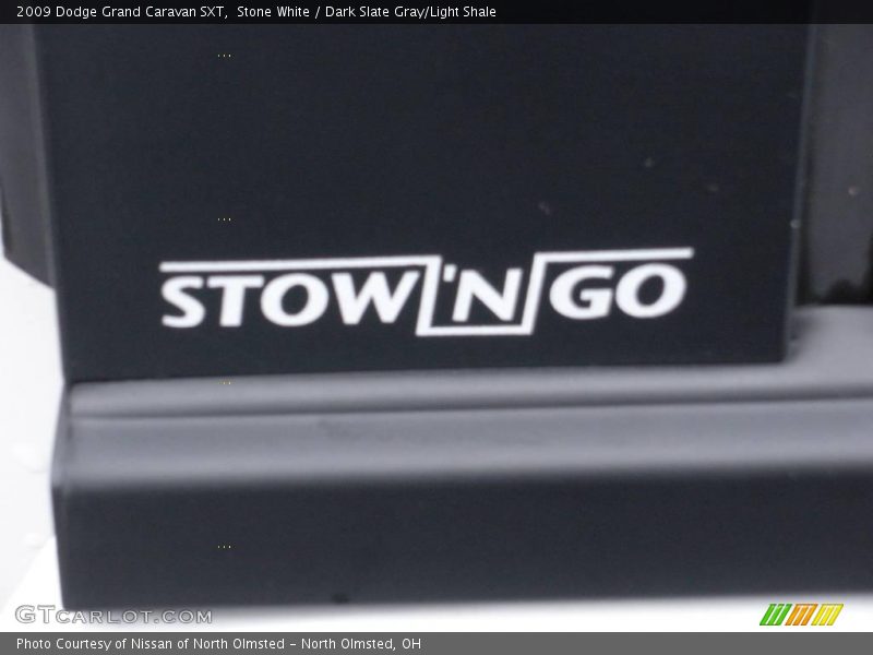 Stone White / Dark Slate Gray/Light Shale 2009 Dodge Grand Caravan SXT