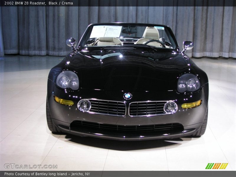 Black / Crema 2002 BMW Z8 Roadster