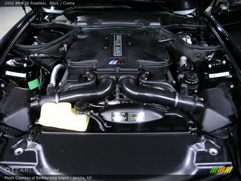 Black / Crema 2002 BMW Z8 Roadster