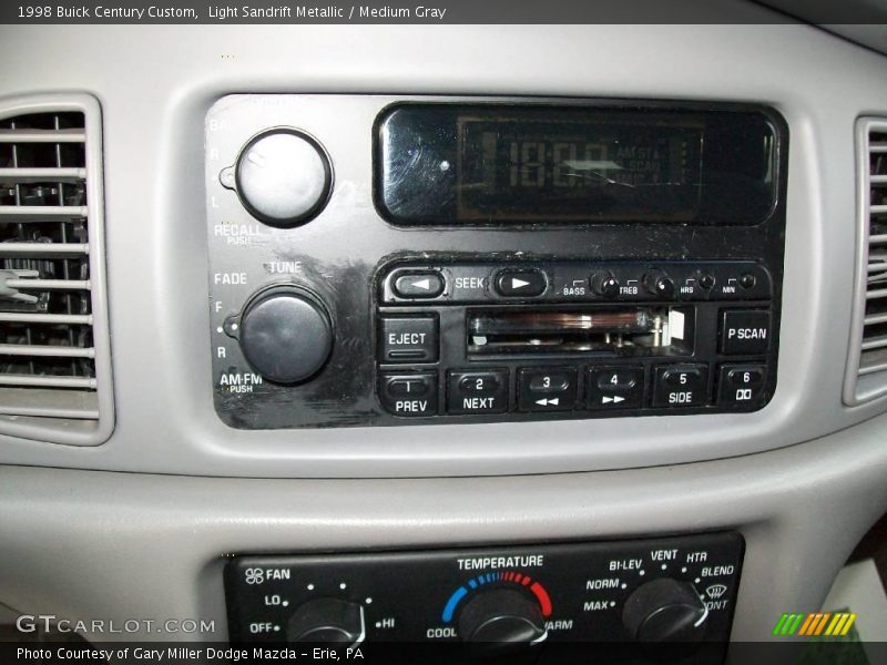 Light Sandrift Metallic / Medium Gray 1998 Buick Century Custom