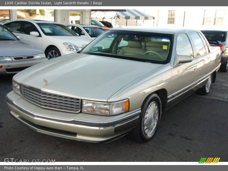 Light Sandrift Metallic / Beige 1996 Cadillac DeVille Sedan