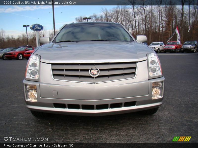Light Platinum / Light Gray 2005 Cadillac SRX V8