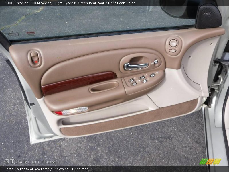 Light Cypress Green Pearlcoat / Light Pearl Beige 2000 Chrysler 300 M Sedan