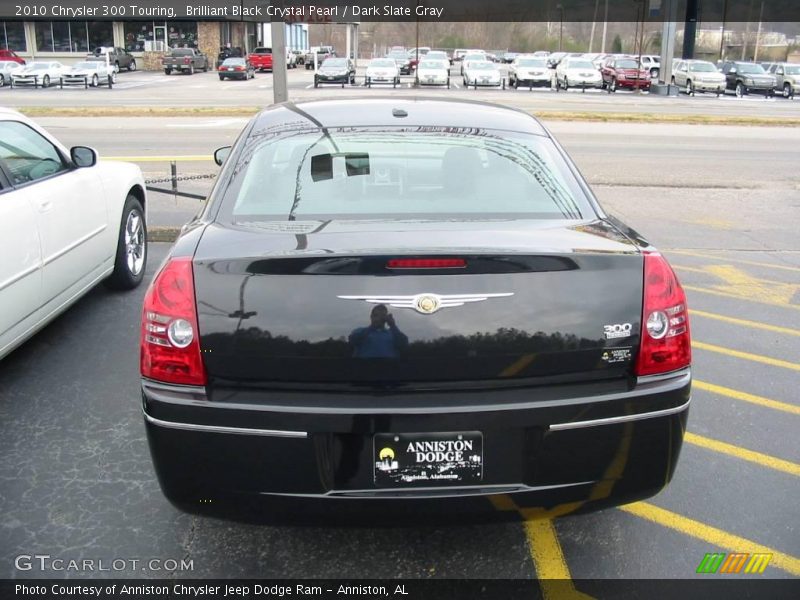 Brilliant Black Crystal Pearl / Dark Slate Gray 2010 Chrysler 300 Touring