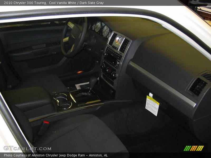 Cool Vanilla White / Dark Slate Gray 2010 Chrysler 300 Touring