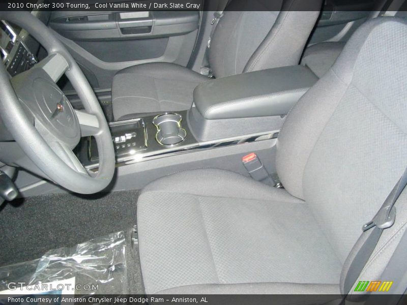 Cool Vanilla White / Dark Slate Gray 2010 Chrysler 300 Touring