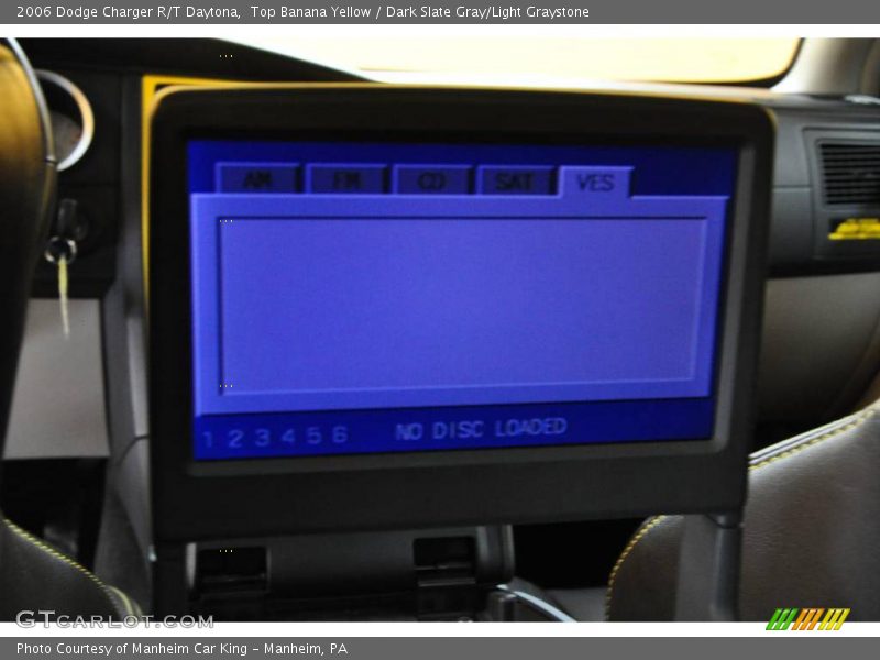 Top Banana Yellow / Dark Slate Gray/Light Graystone 2006 Dodge Charger R/T Daytona