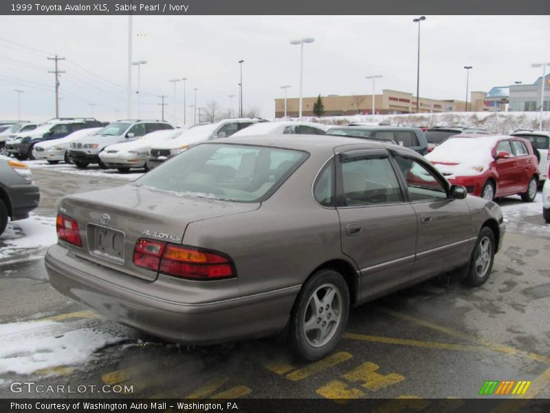 Sable Pearl / Ivory 1999 Toyota Avalon XLS