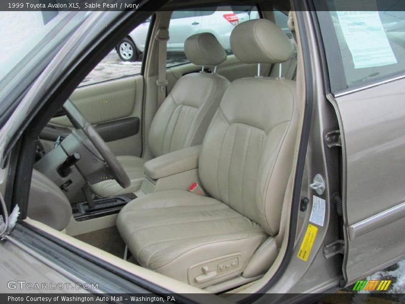 Sable Pearl / Ivory 1999 Toyota Avalon XLS