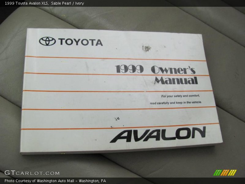 Sable Pearl / Ivory 1999 Toyota Avalon XLS