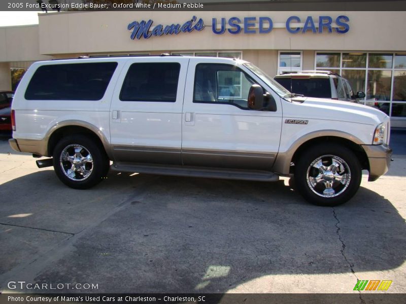 Oxford White / Medium Pebble 2005 Ford Excursion Eddie Bauer