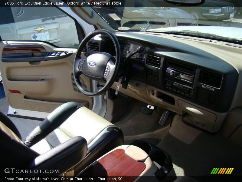 Oxford White / Medium Pebble 2005 Ford Excursion Eddie Bauer